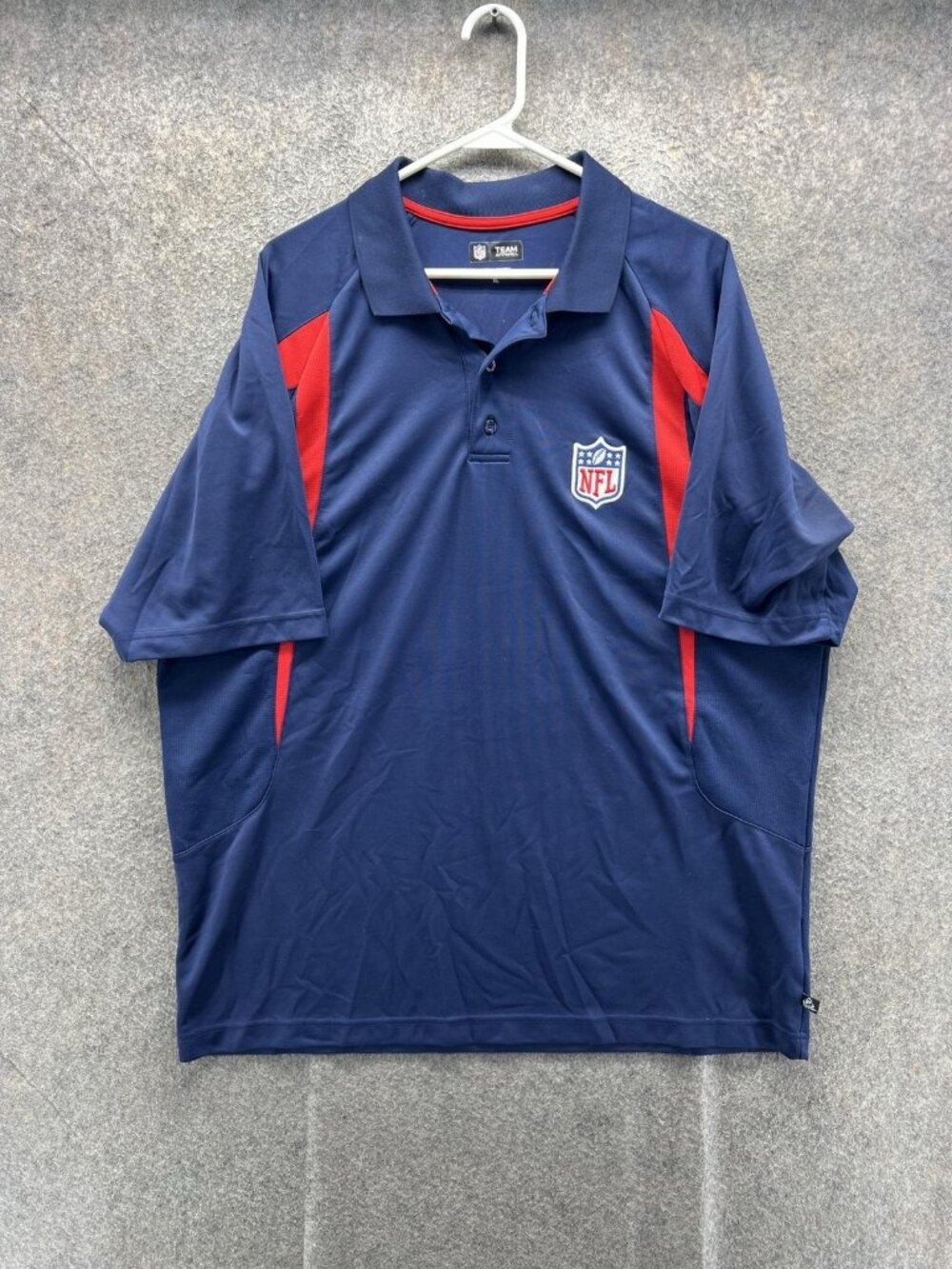 NFL Shirt Polo Mens XL Blue NFL Football Team Apparel Shield Logo Short Sleeve